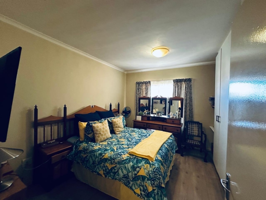 2 Bedroom Property for Sale in Fairview Golf Estate Western Cape